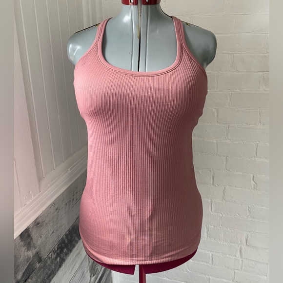 Lululemon ribbed tank - Picture 5 of 6